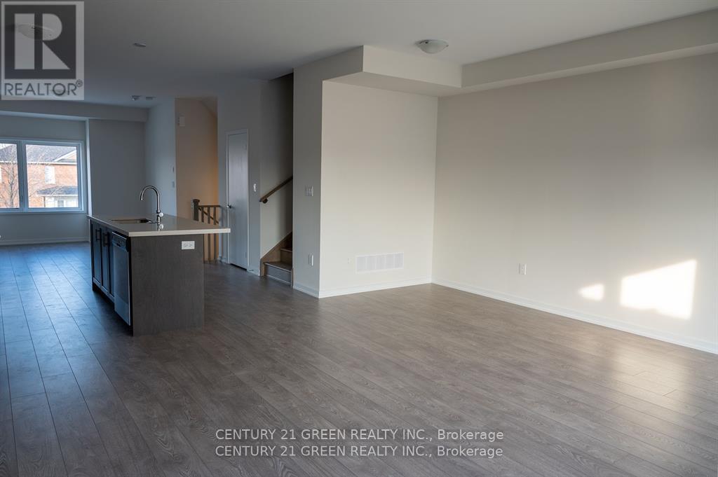 142 Landsbridge Street, Caledon, Ontario  L7E 2E1 - Photo 7 - W12204656