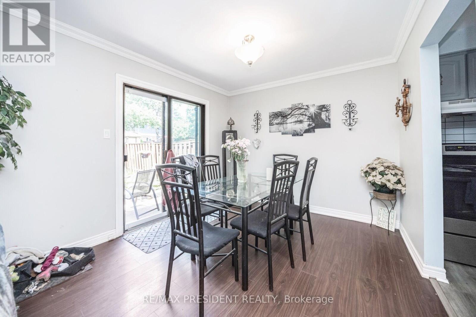 2197 Leominster Drive, Burlington, Ontario  L7P 3W8 - Photo 16 - W12204663