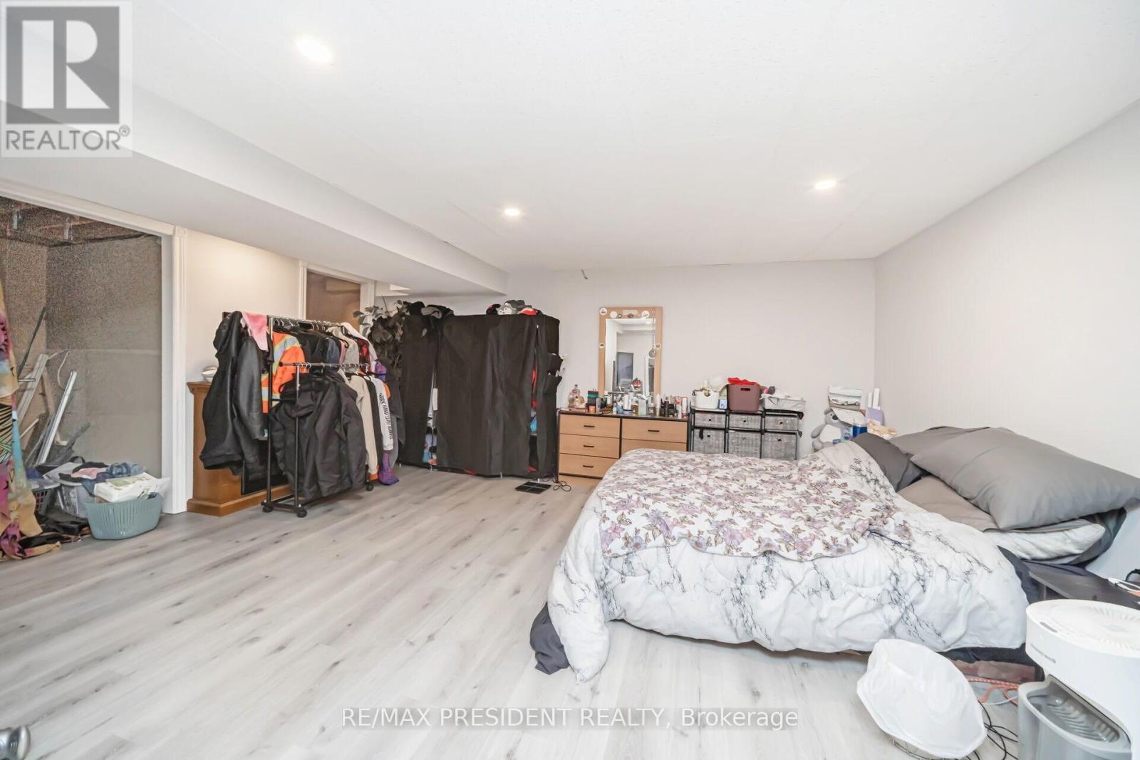2197 Leominster Drive, Burlington, Ontario  L7P 3W8 - Photo 42 - W12204663