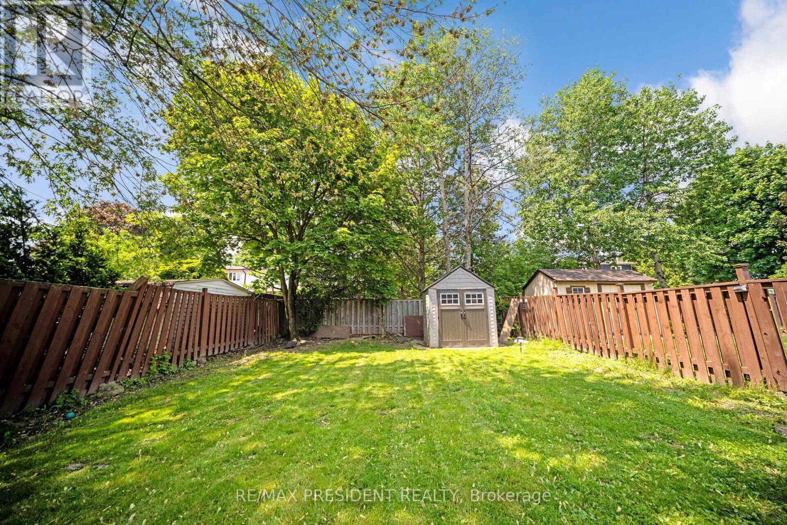 2197 Leominster Drive, Burlington, Ontario  L7P 3W8 - Photo 48 - W12204663