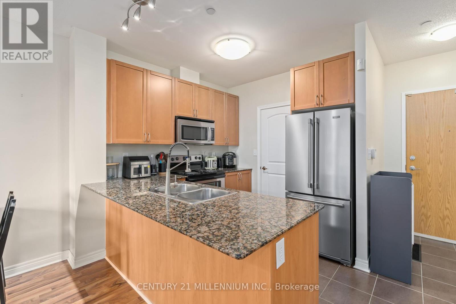 107 - 383 Main Street E, Milton, Ontario  L9T 8K8 - Photo 6 - W12204668