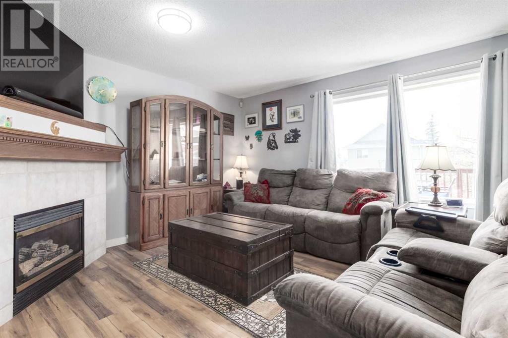 18 Big Springs Hill Se, Airdrie, Alberta  T4A 1M9 - Photo 2 - A2217876