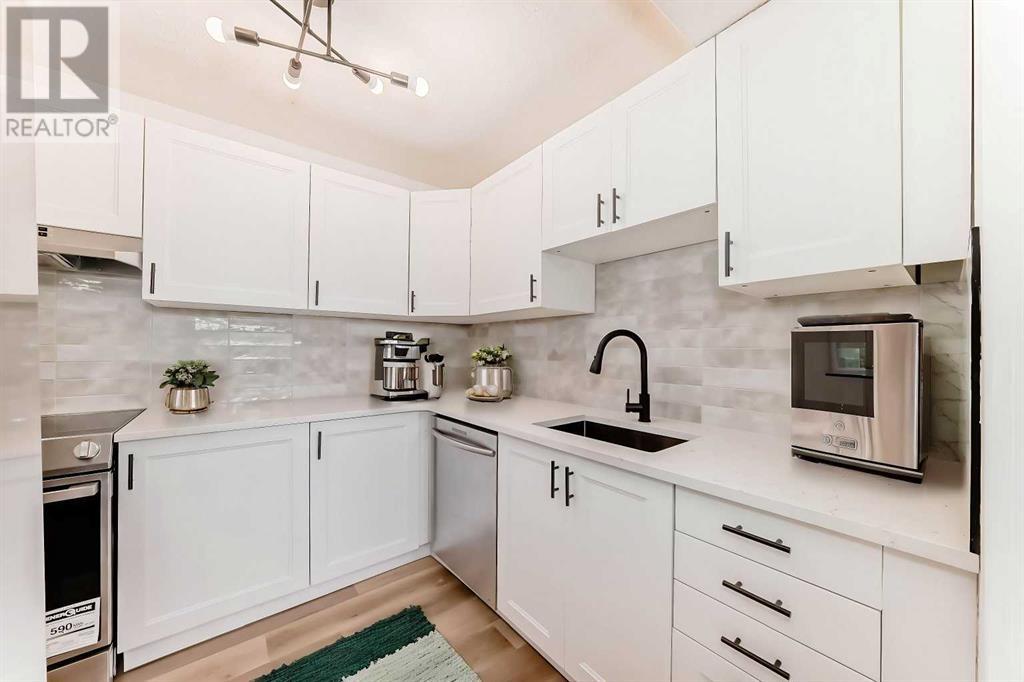 26, 2511 38 Street Ne, Calgary, Alberta  T1Y 4M7 - Photo 1 - A2219490
