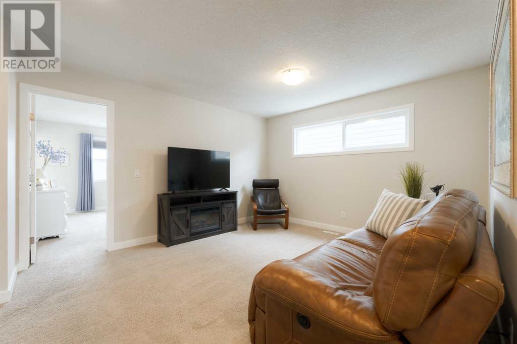 218 Riviera View, Cochrane, Alberta  T4C 0Z2 - Photo 13 - A2220377