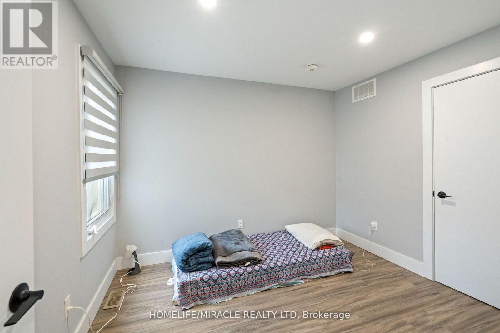 6333 Skinner Street, Niagara Falls (Arad/fallsview), Ontario  L2G 2Y6 - Photo 23 - X12204667