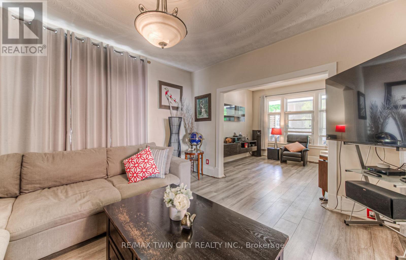 45 Brubacher Street, Kitchener, Ontario  N2H 2V8 - Photo 5 - X12204673