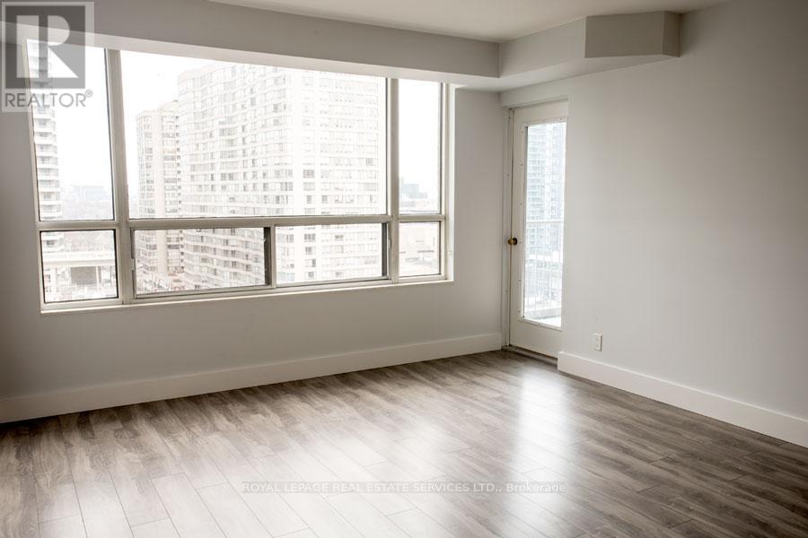 1204 - 100 Upper Madison Avenue, Toronto, Ontario  M2N 6M4 - Photo 3 - C12200912