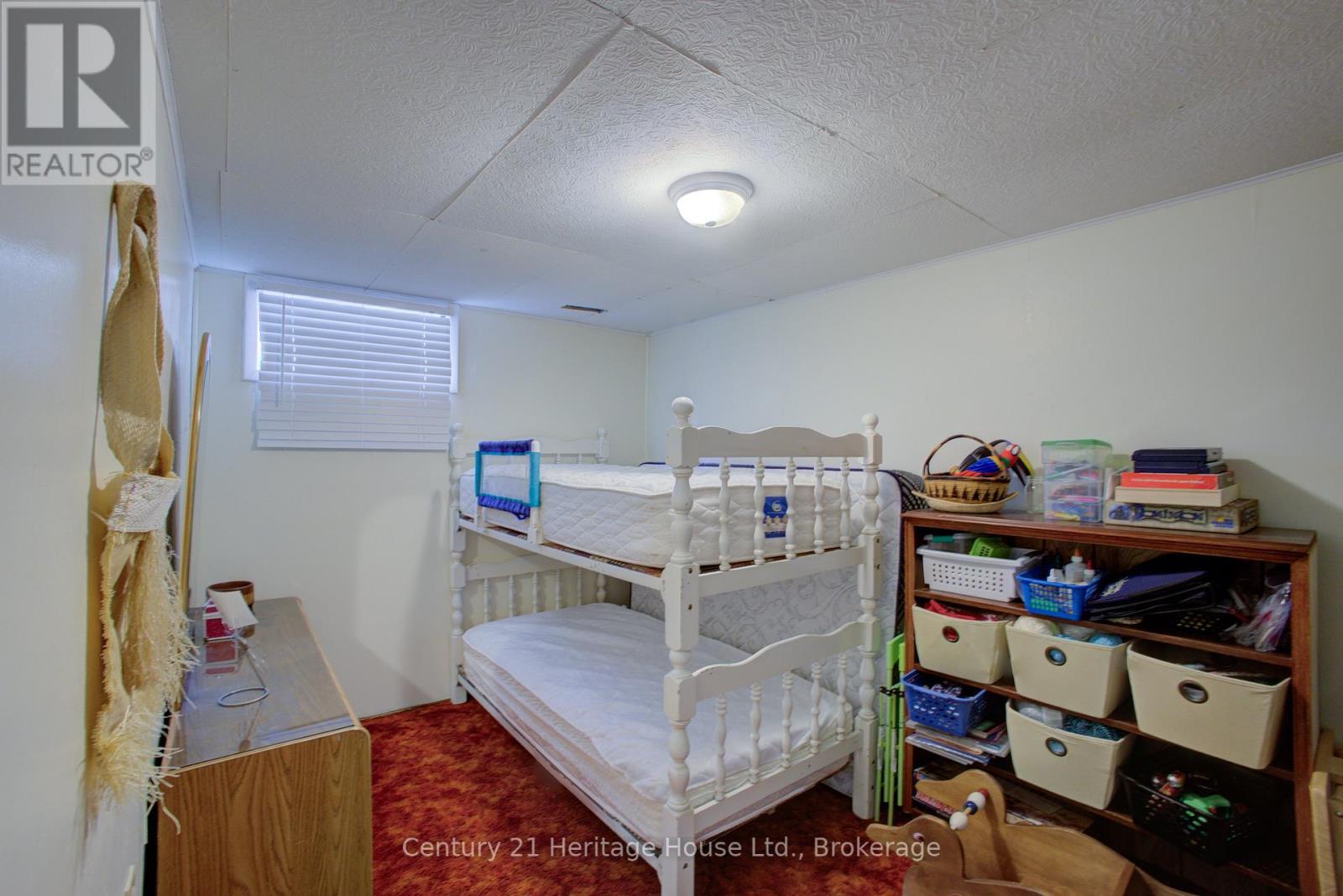 376 Lambton Street E, West Grey, Ontario  N0G 1R0 - Photo 26 - X12204692