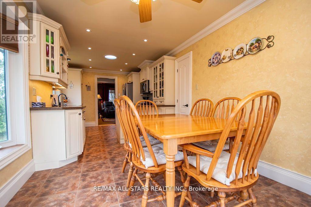 690 Post Road, Kawartha Lakes, Ontario  K0L 2X0 - Photo 13 - X12204683