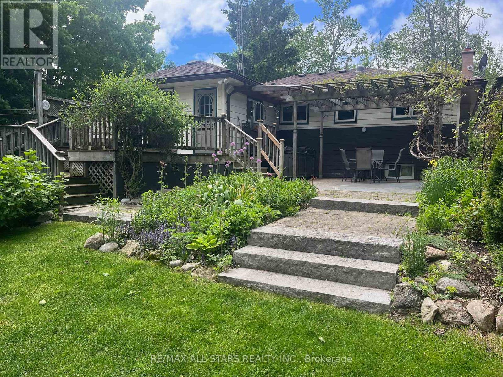 690 Post Road, Kawartha Lakes, Ontario  K0L 2X0 - Photo 32 - X12204683