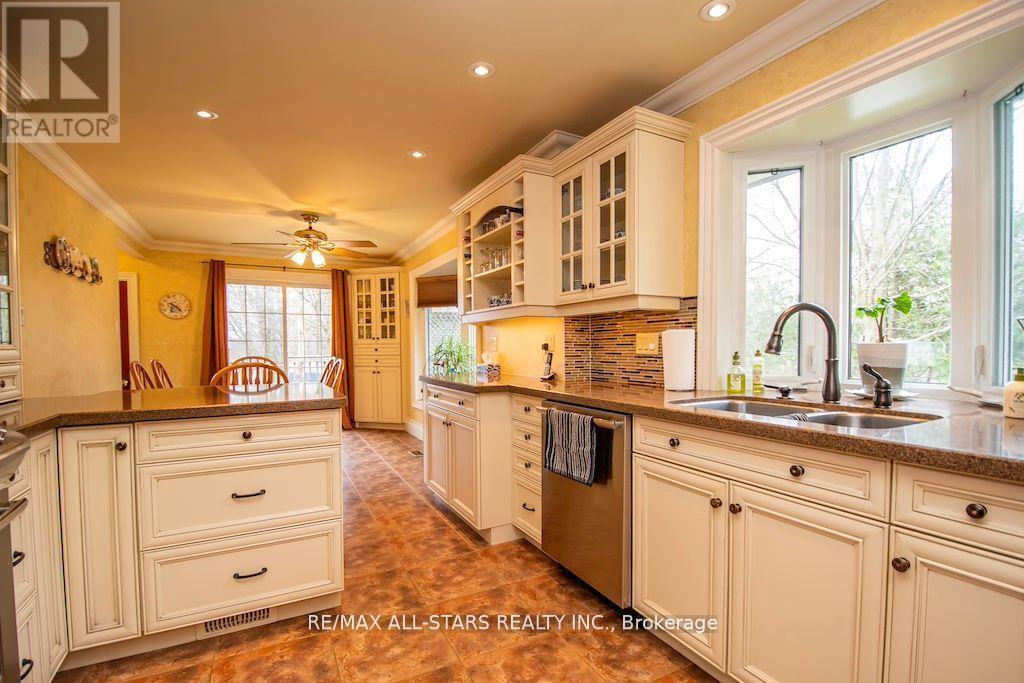 690 Post Road, Kawartha Lakes, Ontario  K0L 2X0 - Photo 8 - X12204683