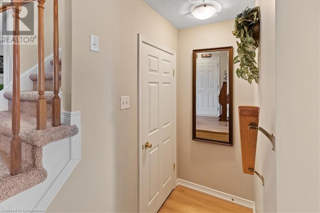 45 Pond View Drive, Wellesley, Ontario  N0B 2T0 - Photo 9 - 40733905