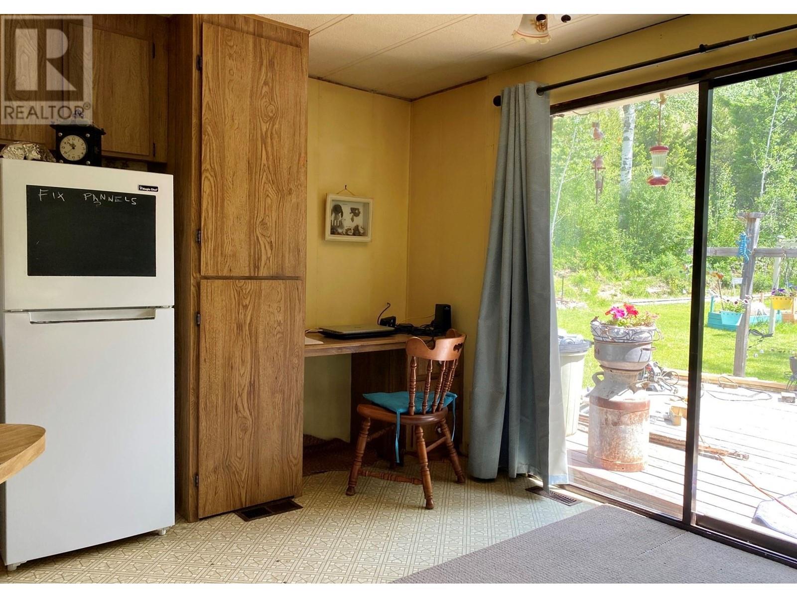 19300 North Fork Road, Grand Forks, British Columbia  V0H 1H1 - Photo 7 - 10351066