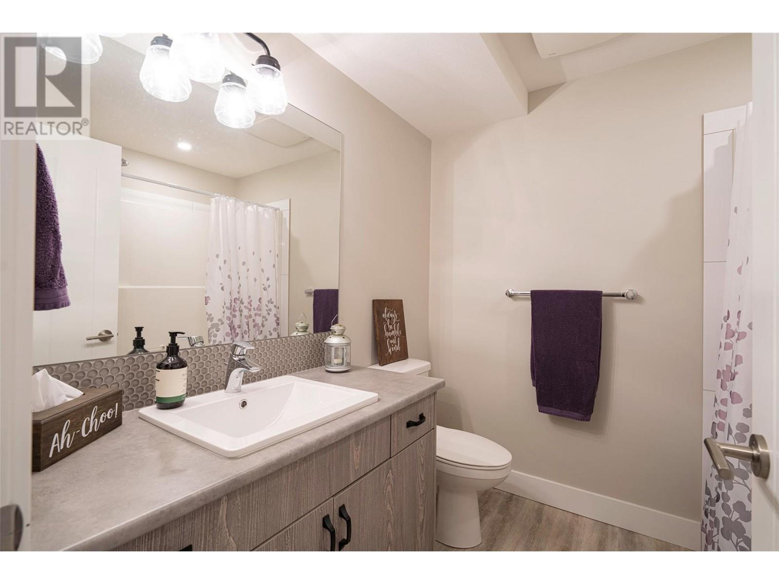 2257 Rahn Avenue, Armstrong, British Columbia  V0E 1B8 - Photo 55 - 10351158