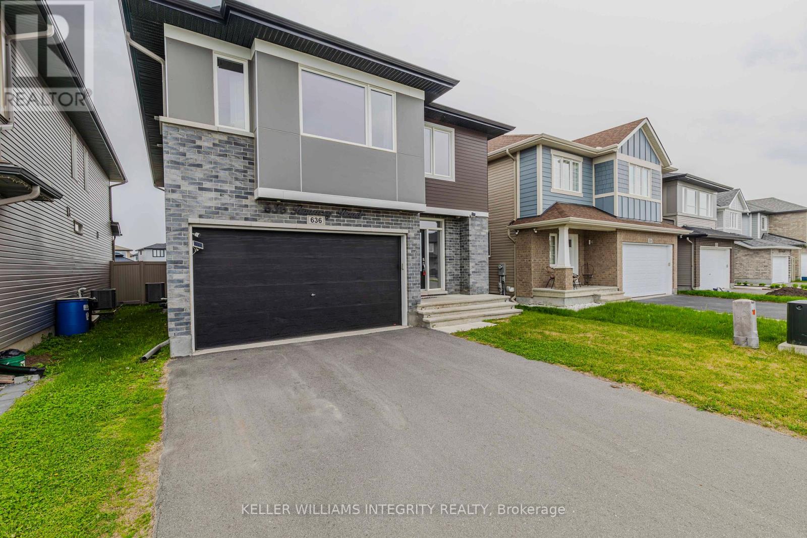 636 Rouncey Road, Ottawa, Ontario  K2V 0P2 - Photo 3 - X12204684