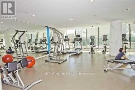 2910 - 832 Bay Street, Toronto, Ontario  M5S 1Z6 - Photo 15 - C12204686