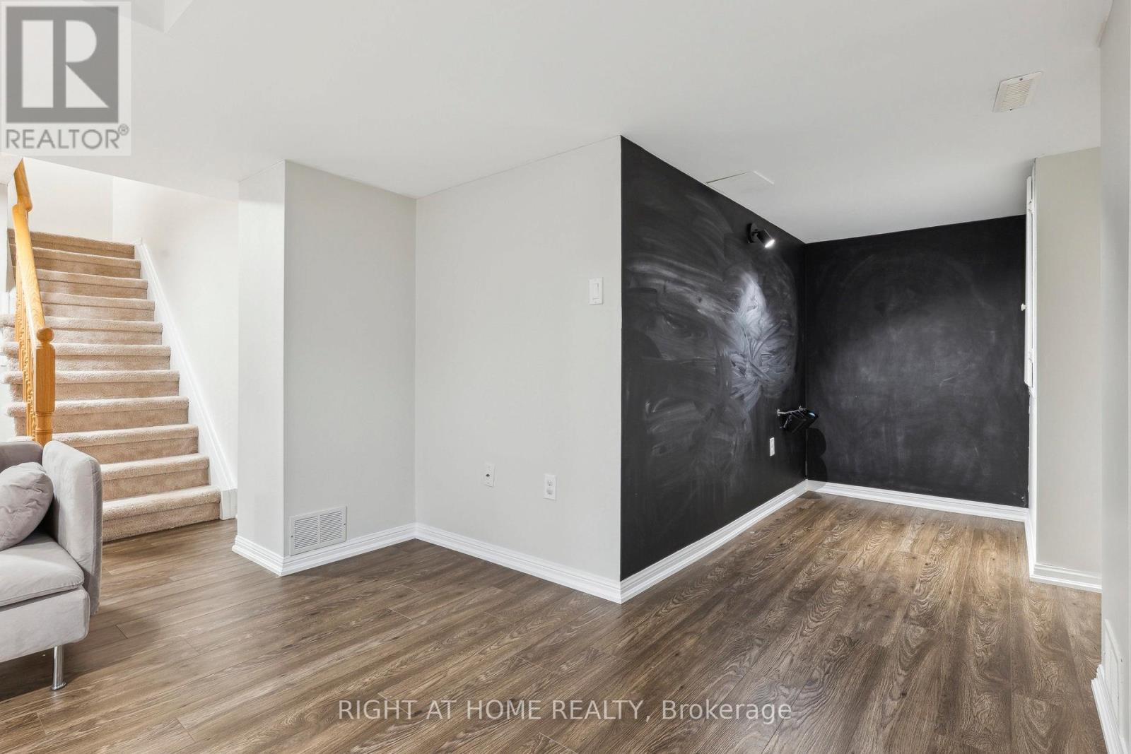 92 Longueuil Place, Whitby (Pringle Creek), Ontario  L1R 3H1 - Photo 34 - E12204678