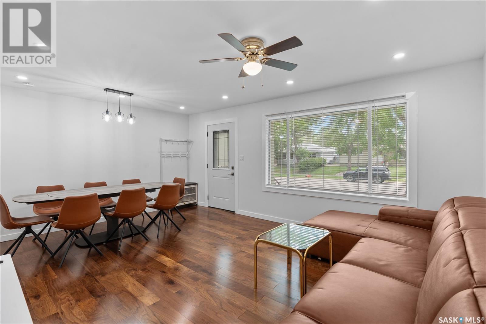 Property at 512 18th AVENUE E image 5