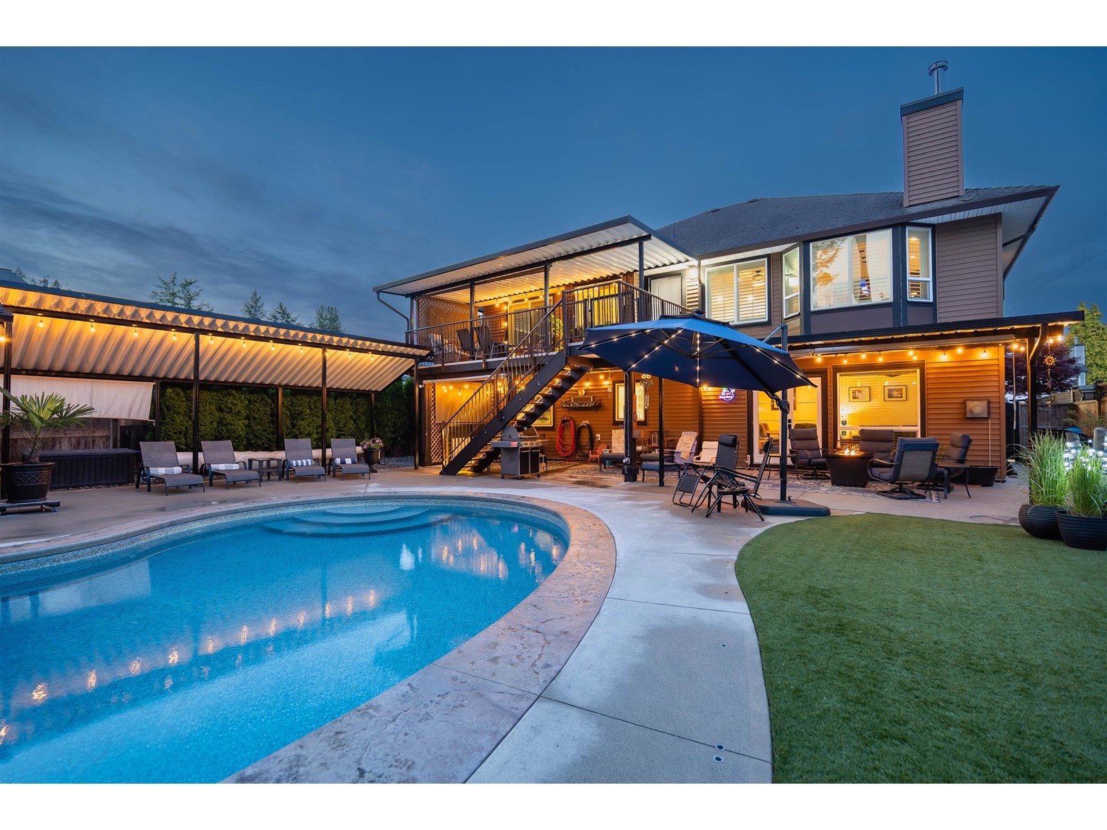 8337 SHIMEK STREET, Mission, British Columbia