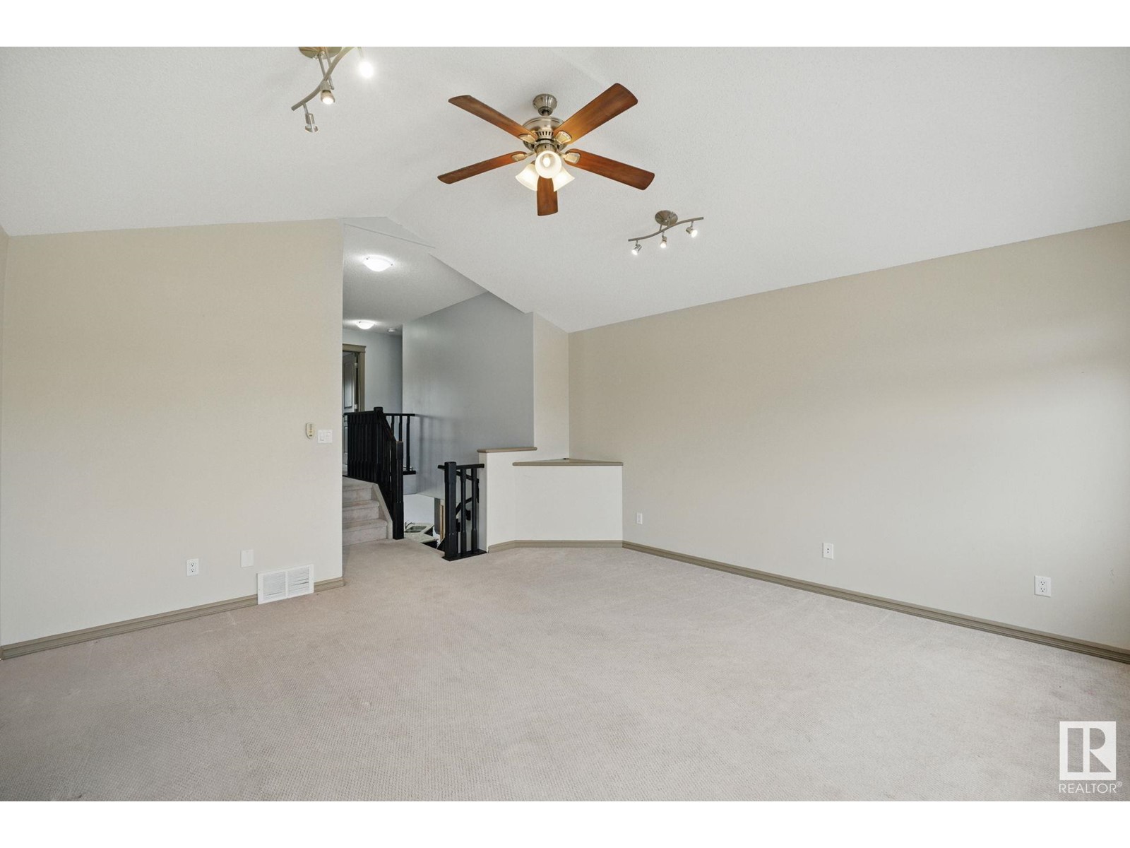 20849 92a Av Nw, Edmonton, Alberta  T5T 3Z1 - Photo 24 - E4441128