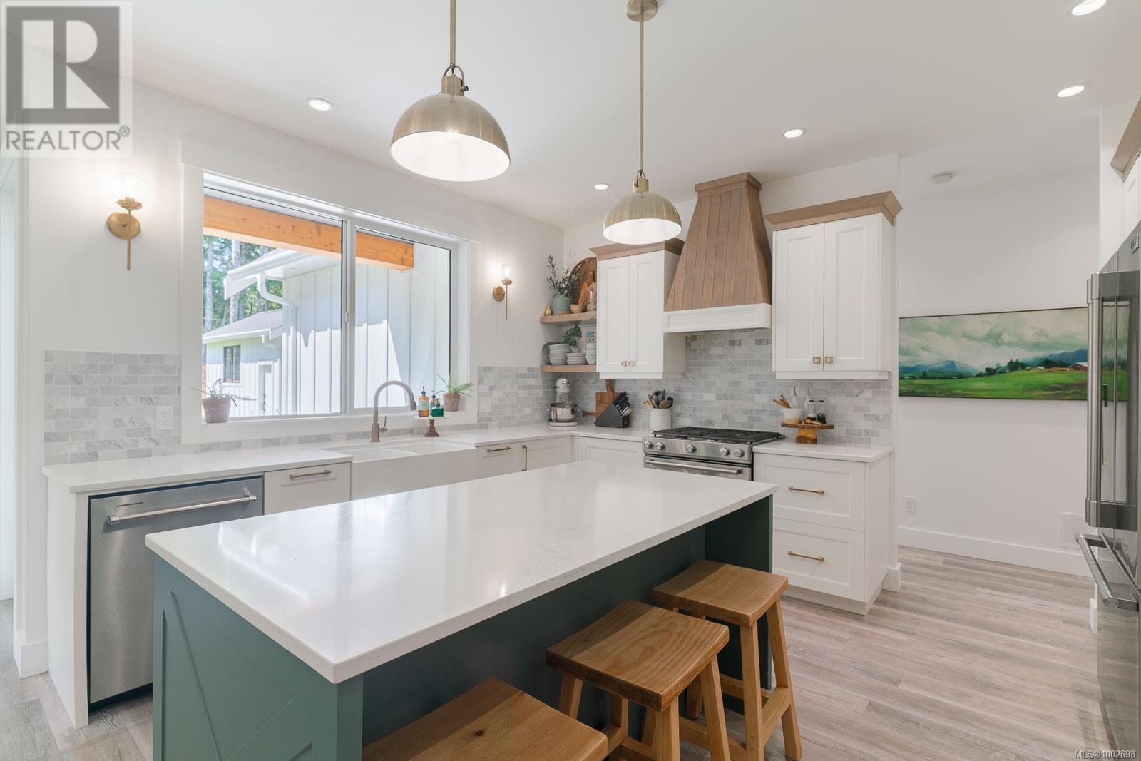3176 Arbutus Dr, Port Alberni real estate listing 1002698 for sale