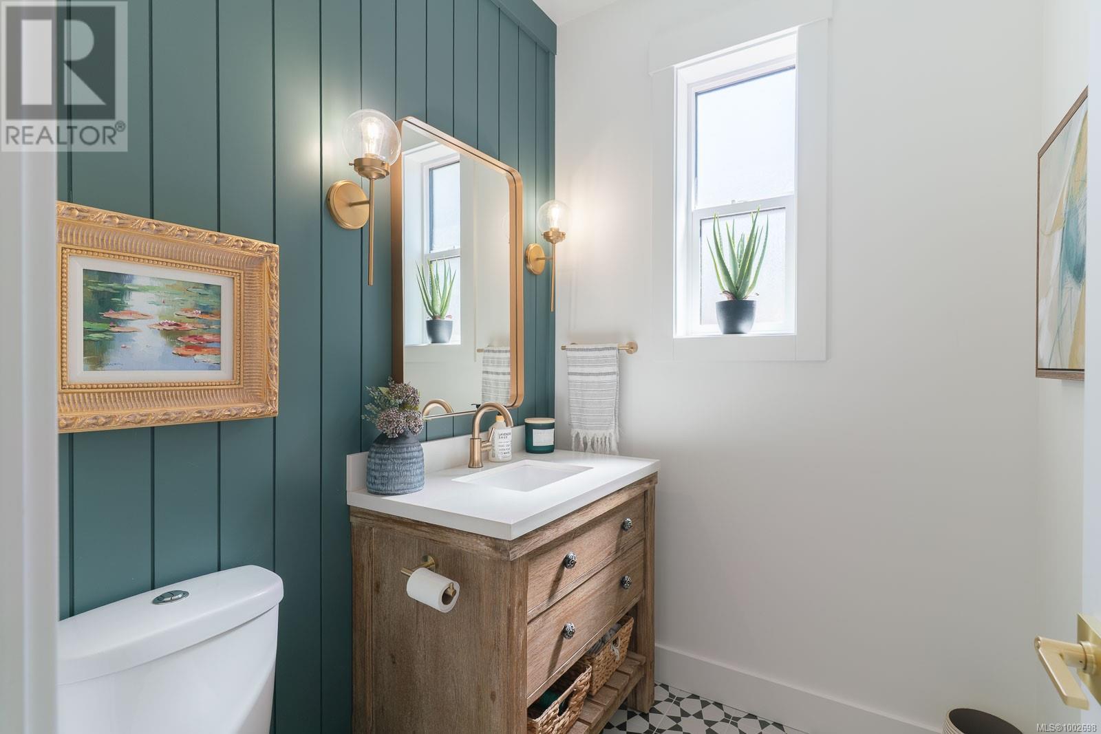 3176 Arbutus Dr, Port Alberni real estate listing 1002698 for sale