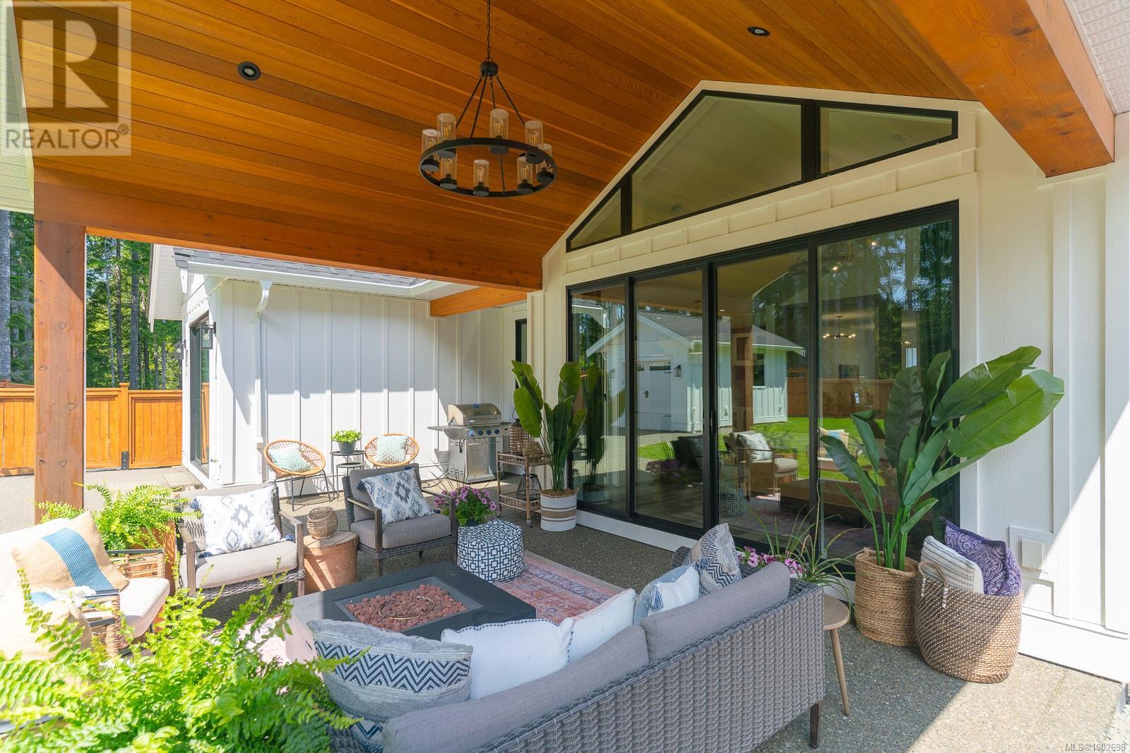 3176 Arbutus Dr, Port Alberni real estate listing 1002698 for sale