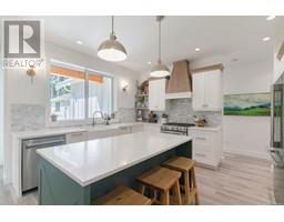 3176 Arbutus Dr, Port Alberni property photo listing 1002698 for sale