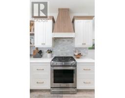 3176 Arbutus Dr, Port Alberni property photo listing 1002698 for sale