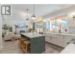 3176 Arbutus Dr, Port Alberni property photo listing 1002698 for sale