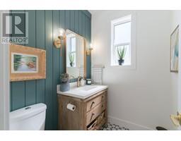 3176 Arbutus Dr, Port Alberni property photo listing 1002698 for sale