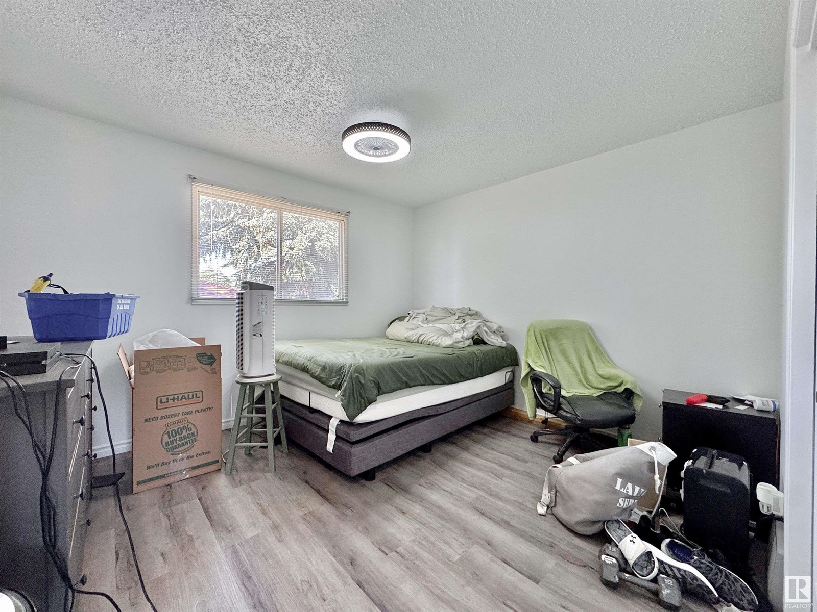 14240 23 St Nw, Edmonton, Alberta  T5Y 1E8 - Photo 17 - E4441130