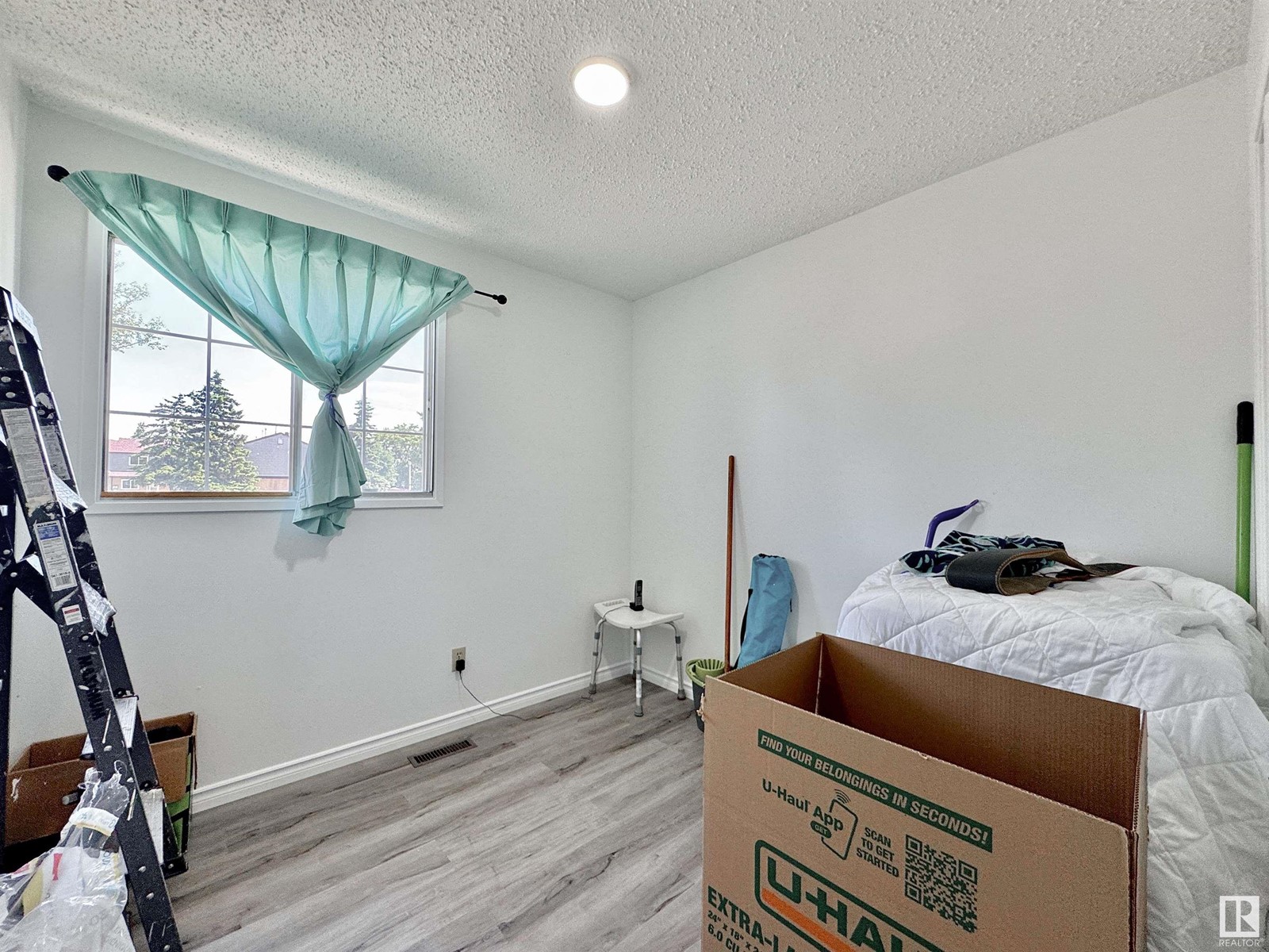 14240 23 St Nw, Edmonton, Alberta  T5Y 1E8 - Photo 21 - E4441130