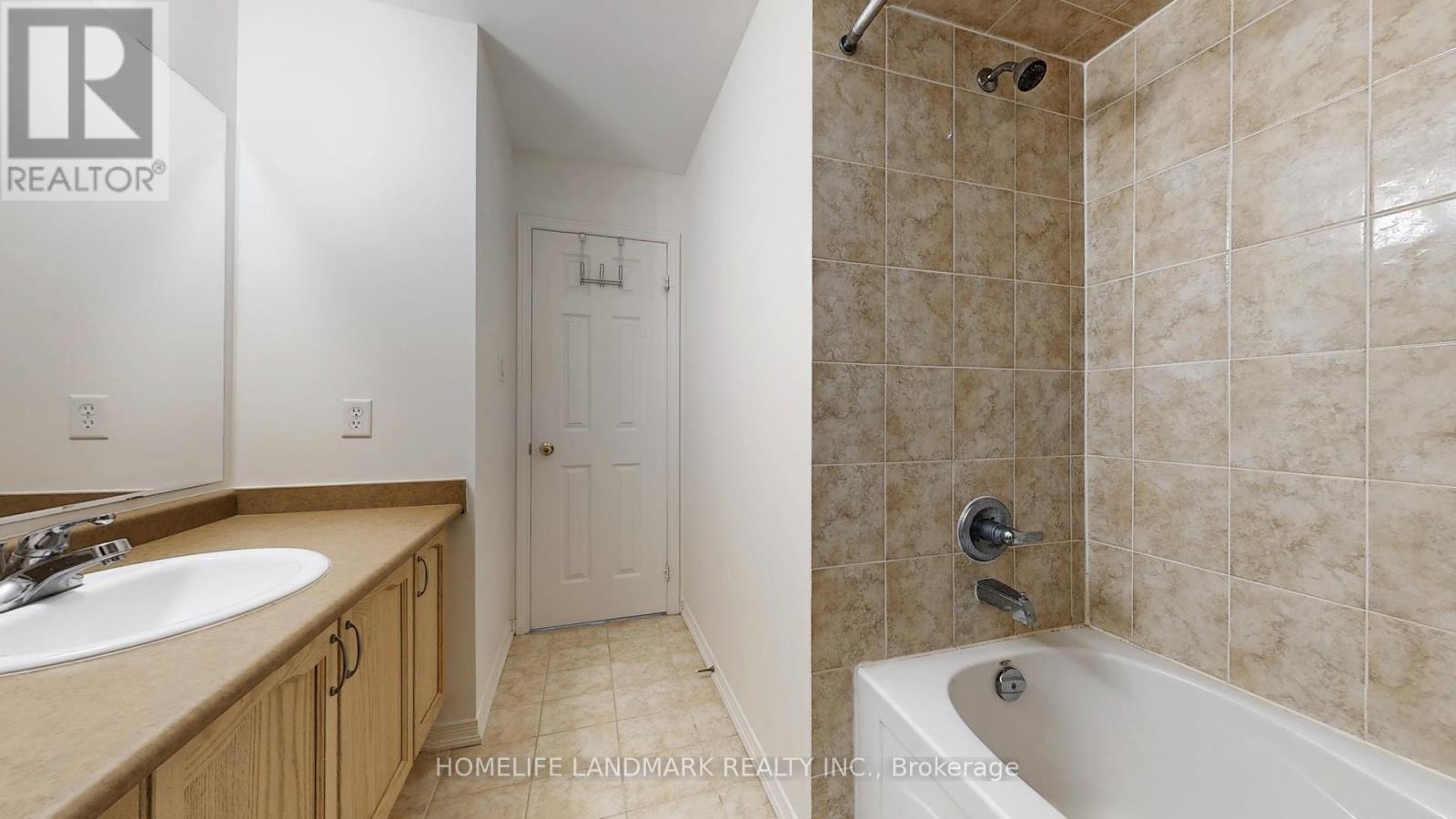 34 Wallwark Street, Aurora, Ontario  L4G 0J2 - Photo 29 - N12198942