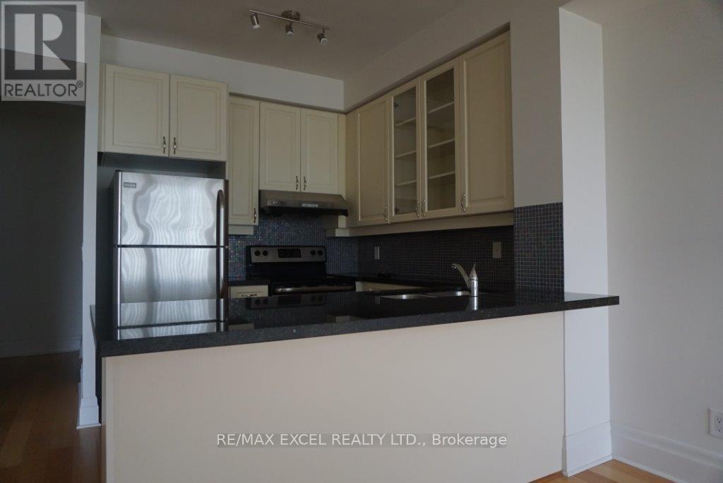 312 - 151 Upper Duke Crescent, Markham, Ontario  L6G 0E1 - Photo 2 - N12099977
