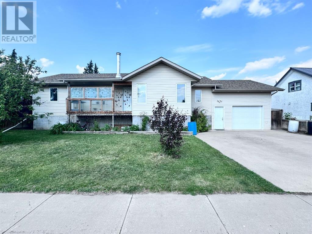 4715 Lake Street, Alix, Alberta  T0C 0B0 - Photo 1 - A2228819
