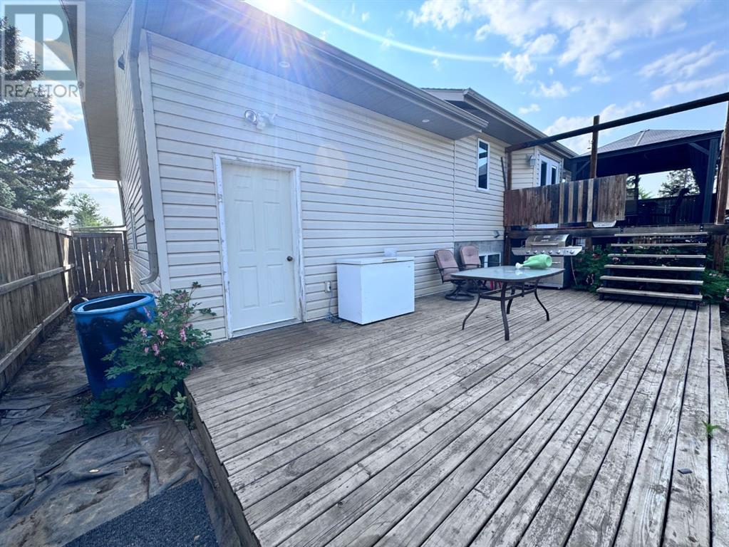 4715 Lake Street, Alix, Alberta  T0C 0B0 - Photo 34 - A2228819
