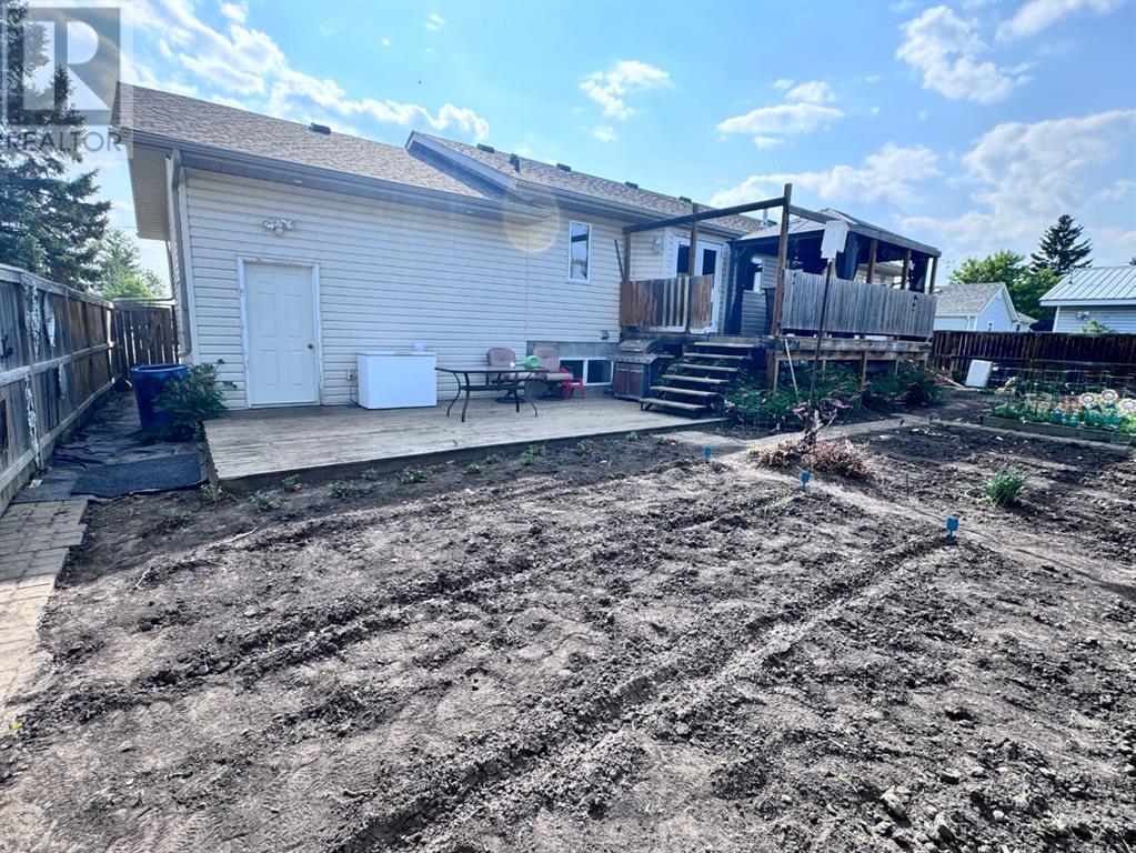 4715 Lake Street, Alix, Alberta  T0C 0B0 - Photo 41 - A2228819