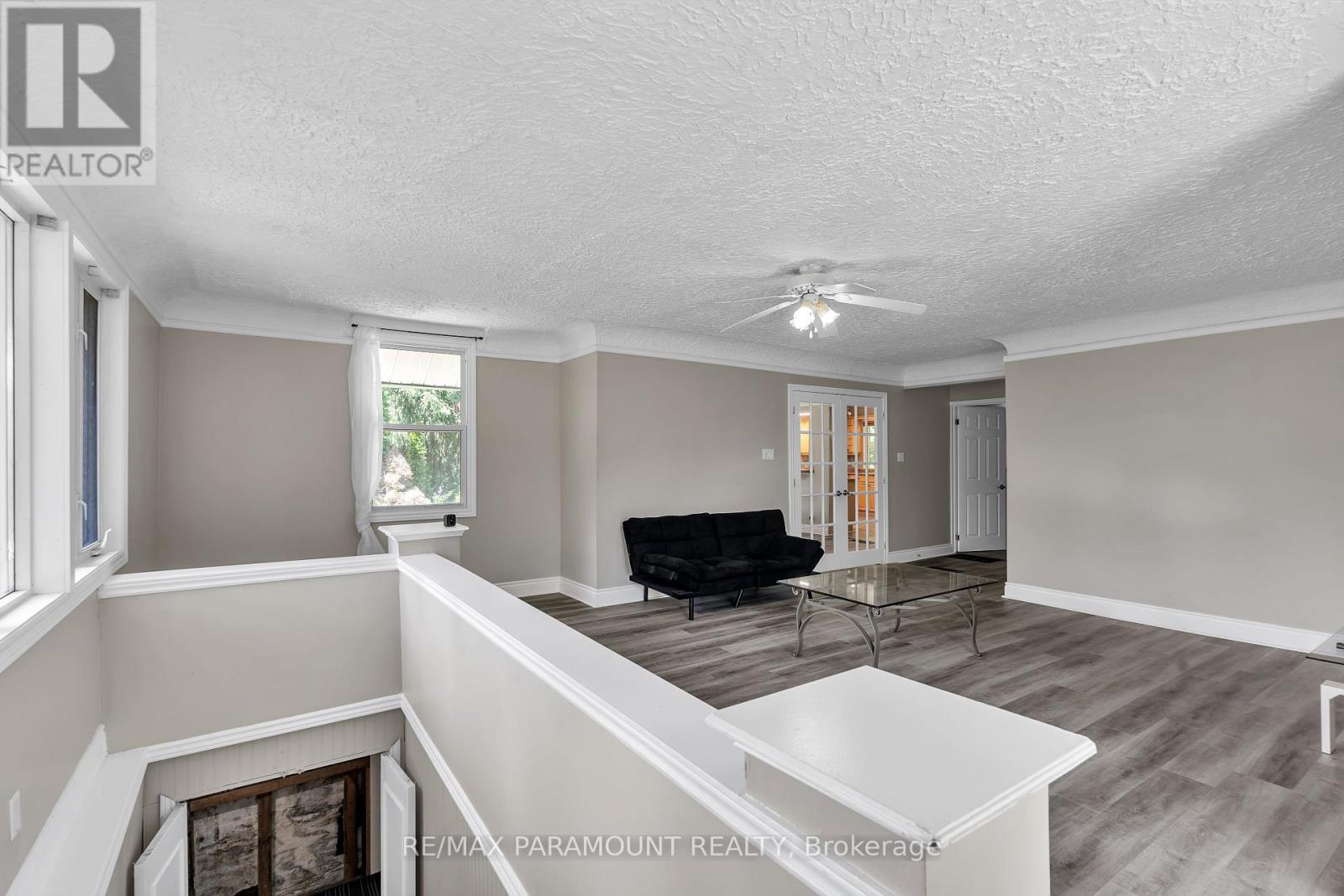 Photo 6 of 38 for 1778 Parkhurst Avenue