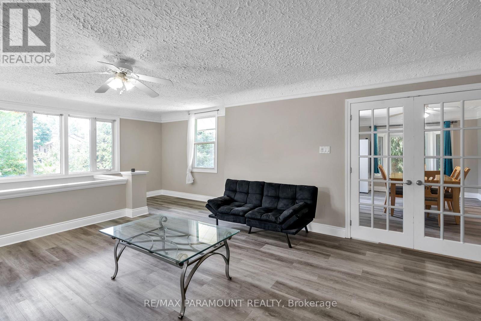 Photo 7 of 38 for 1778 Parkhurst Avenue