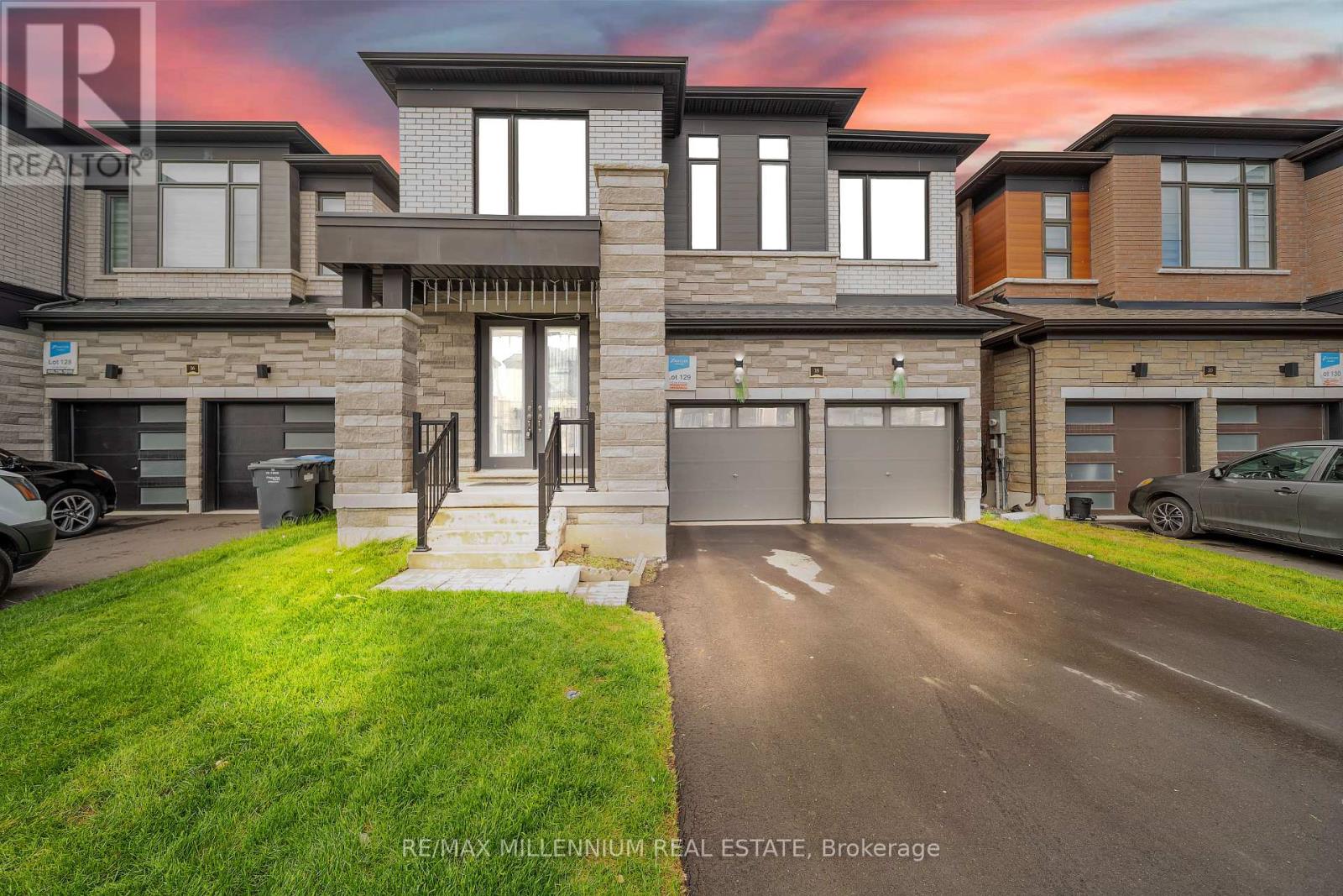 18 Ida Terrace, Caledon, Ontario  L7C 4M2 - Photo 3 - W12204712