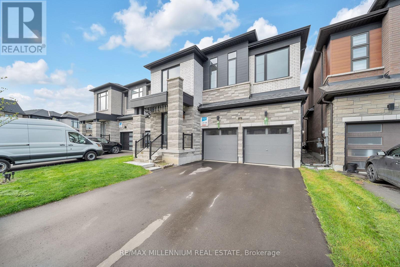 18 Ida Terrace, Caledon, Ontario  L7C 4M2 - Photo 4 - W12204712
