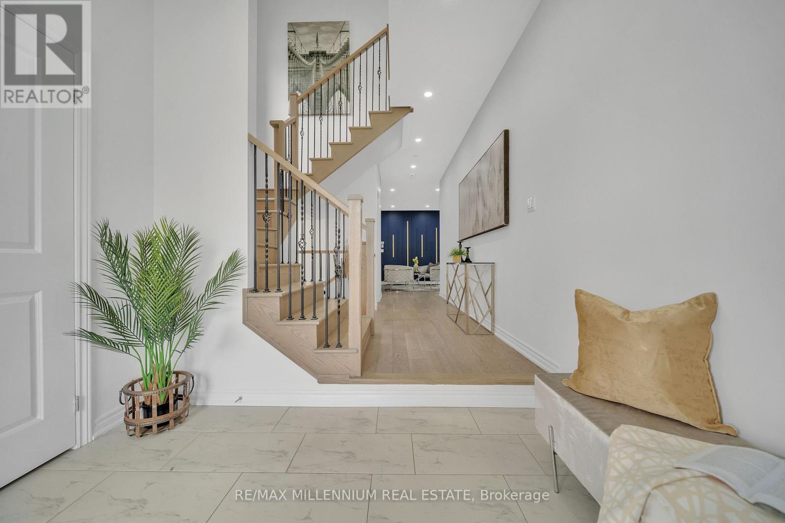 18 Ida Terrace, Caledon, Ontario  L7C 4M2 - Photo 8 - W12204712