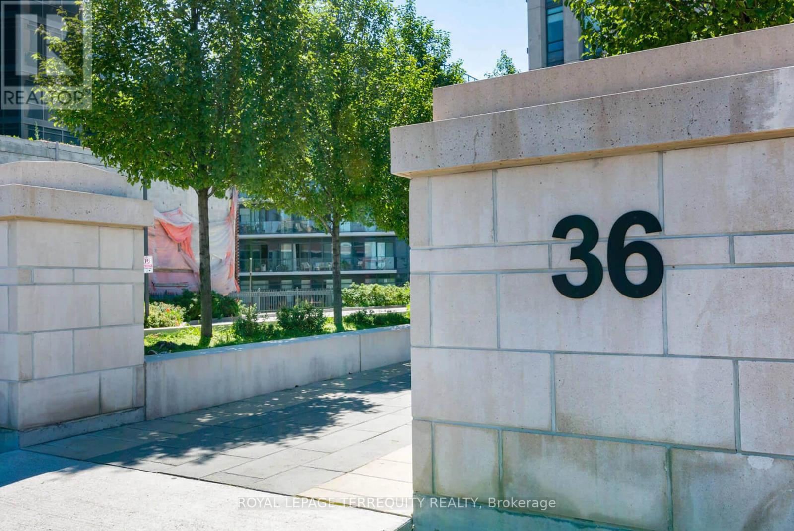 3306 - 36 Park Lawn Road, Toronto, Ontario  M8V 0E5 - Photo 3 - W12204722