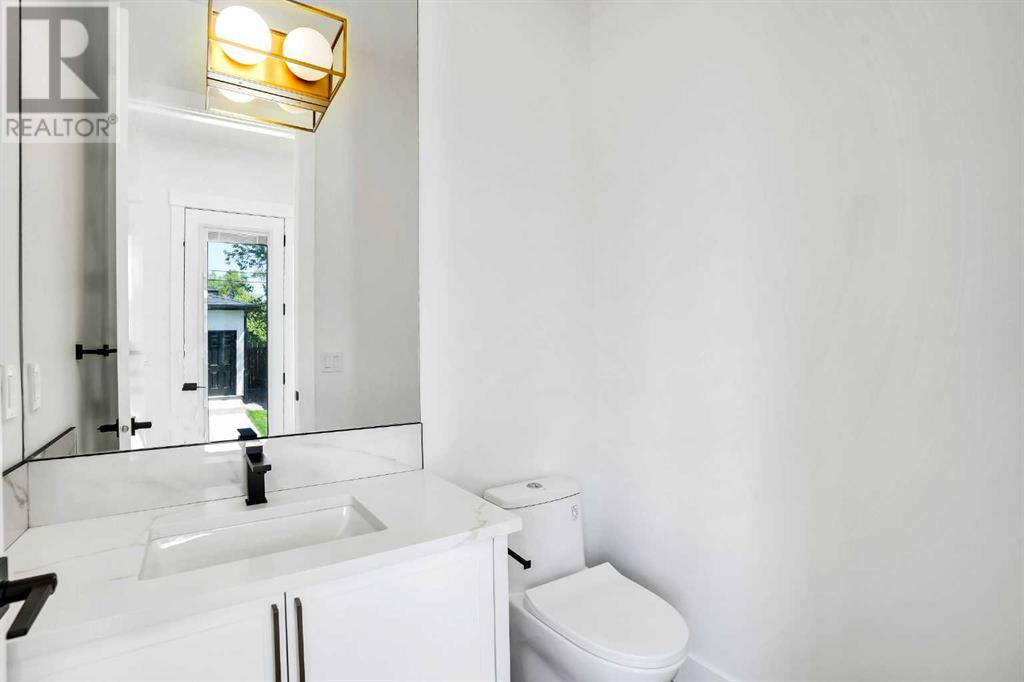 2823 29 Street Sw, Calgary, Alberta  T3E 2K7 - Photo 10 - A2228004