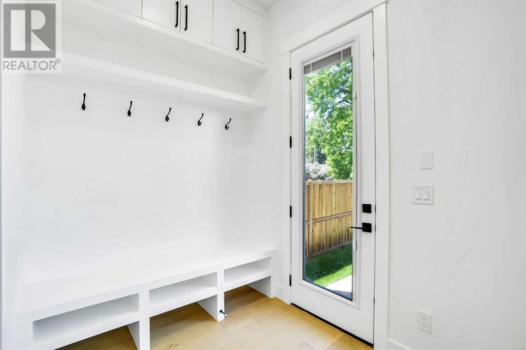 2823 29 Street Sw, Calgary, Alberta  T3E 2K7 - Photo 9 - A2228004