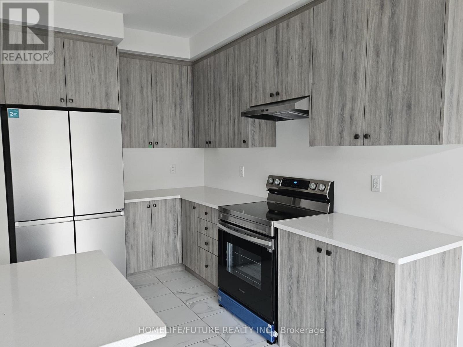 1115 Denton Drive, Cobourg, Ontario  K9A 4A1 - Photo 7 - X12204727