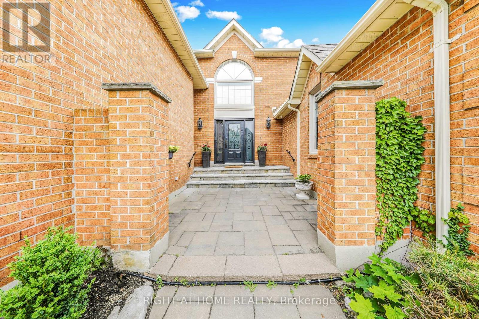 Property at 20 WOBURN DRIVE image 3