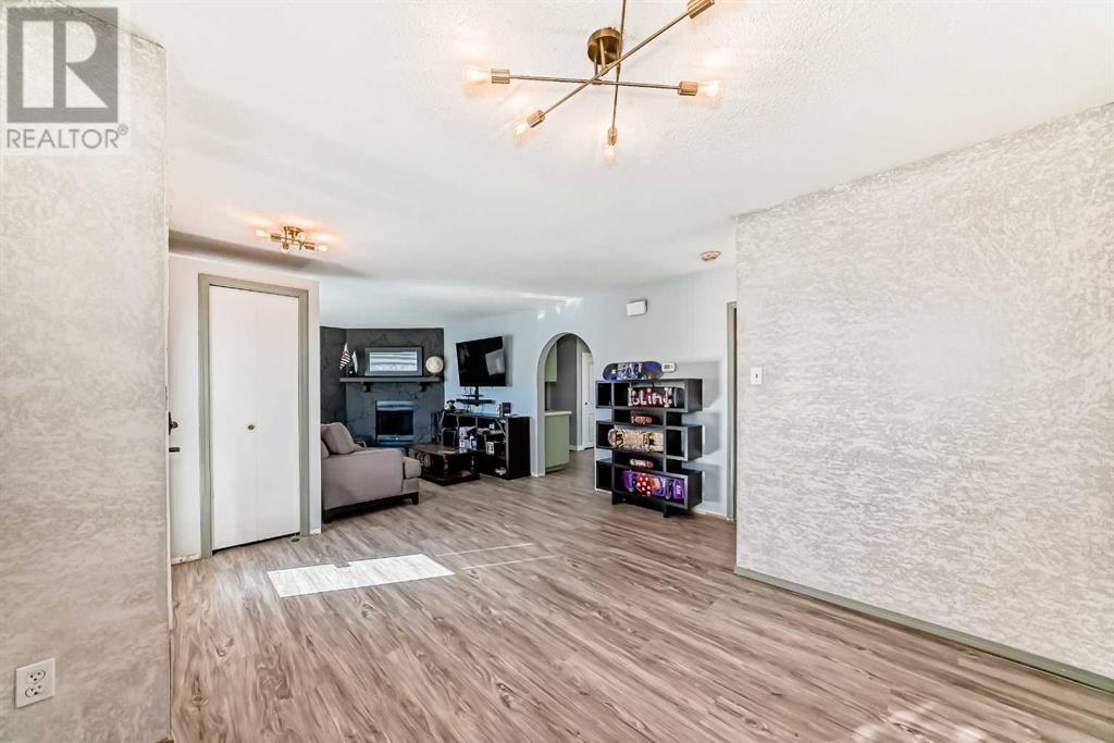 89 Lynnwood Drive Se, Calgary, Alberta  T2C 0S5 - Photo 9 - A2209792