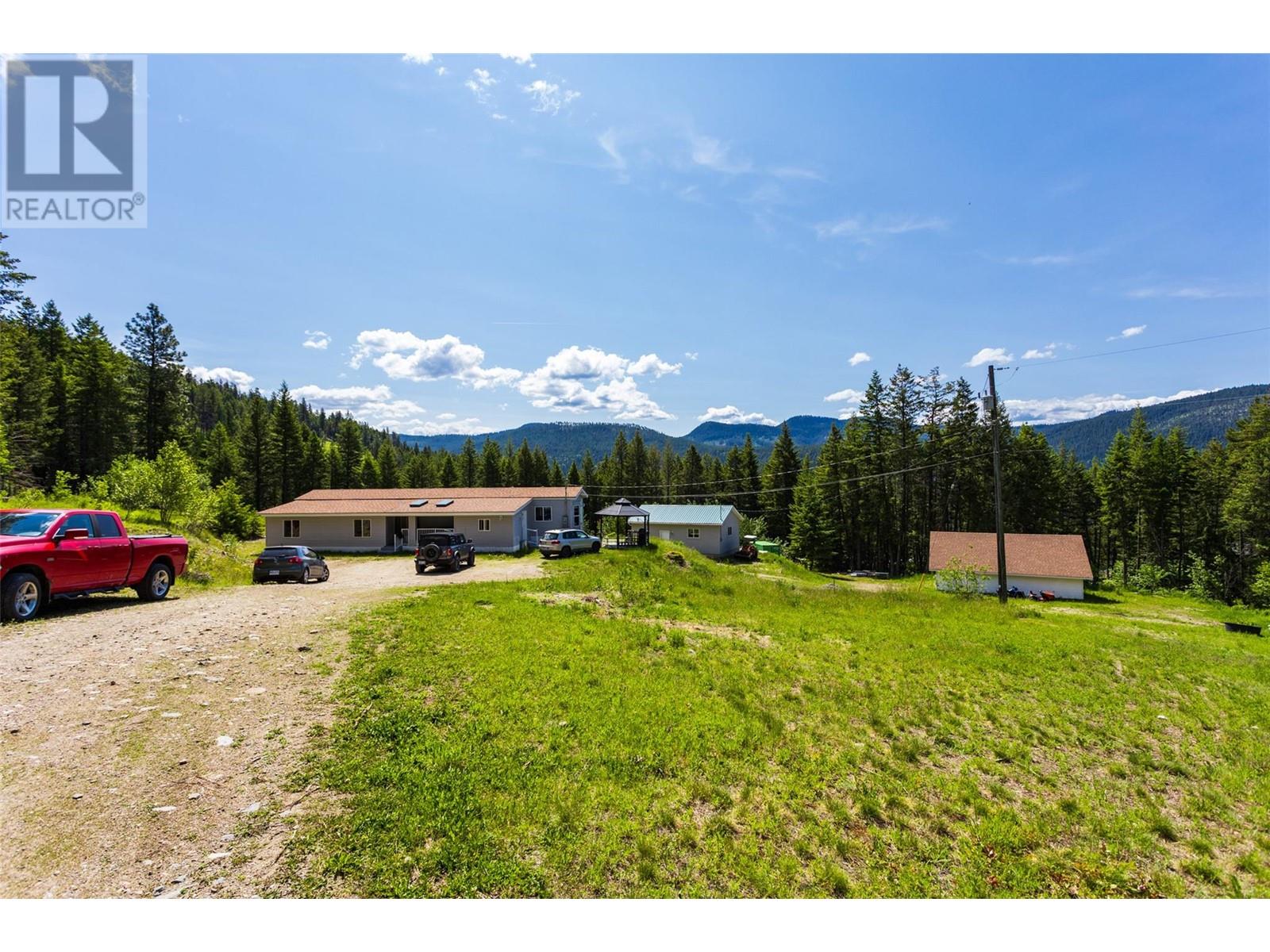 1881 Cardinal Creek Road, Kelowna, British Columbia  V1P 1J3 - Photo 7 - 10350454